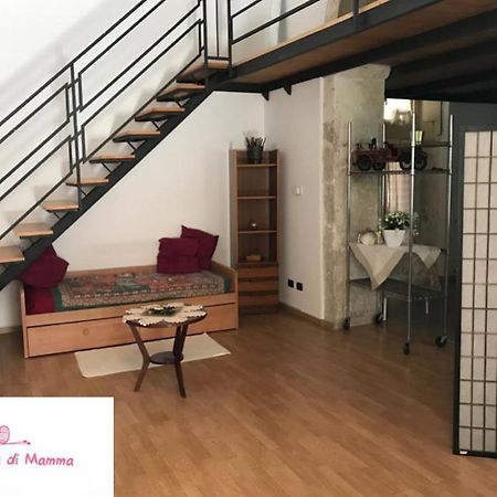 דירות סירקוזה La Casa Di Mamma מראה חיצוני תמונה
